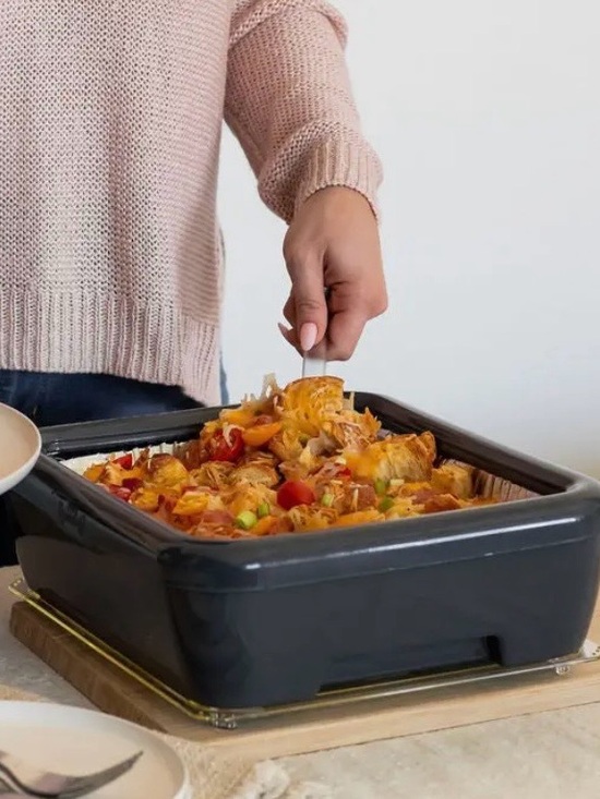 Neva Basic™ | Hosting Essential Pan Set - Picture 4 of 9